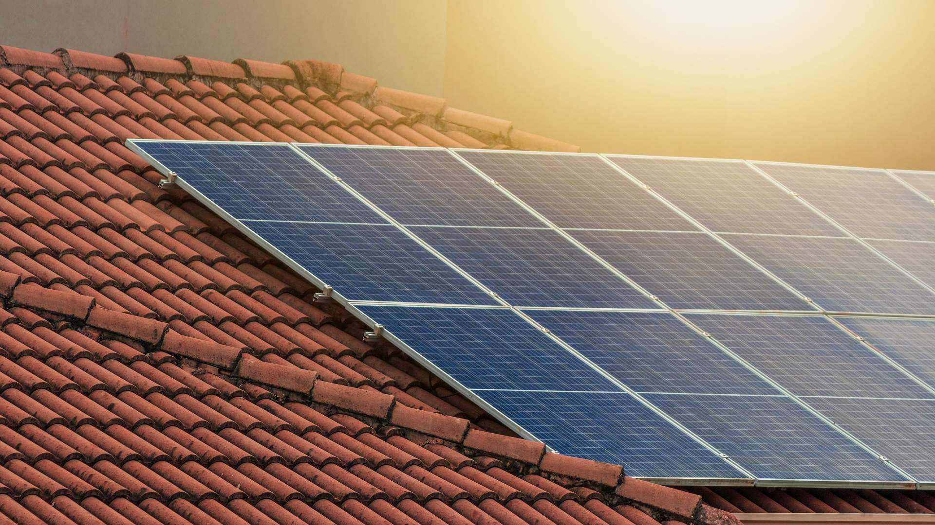 Solar energy: Why are more and more homeowners turning to solar?